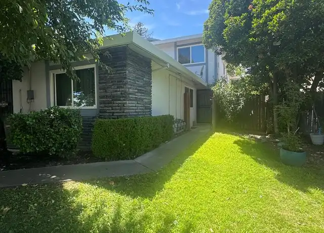 Property at 805 Carro Dr #2, Sacramento, CA, 95825, 2 beds, 1 bath, [object Object]