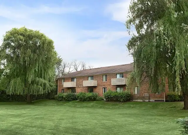Property at The Willows of Grayslake - 33601 N Royal Oak Ln, Gages Lake, IL, 60030, 1 bed, 1 bath, [object Object]