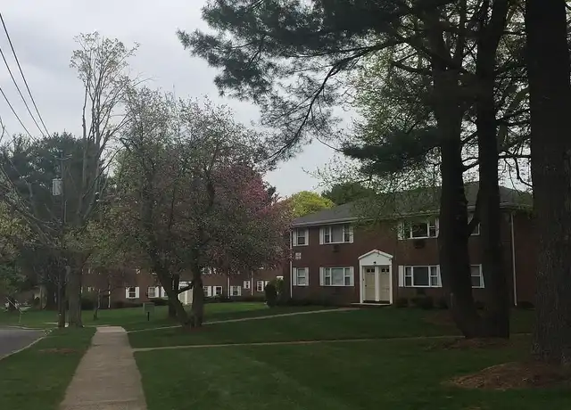 Property at Brooklawn Gardens - 4 Traphagen Rd, Wayne, NJ, 07470, 1-2 bed, 1 bath, [object Object]