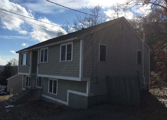 Photo of 41 Blueberry Hill Rd, Woburn, MA 01801