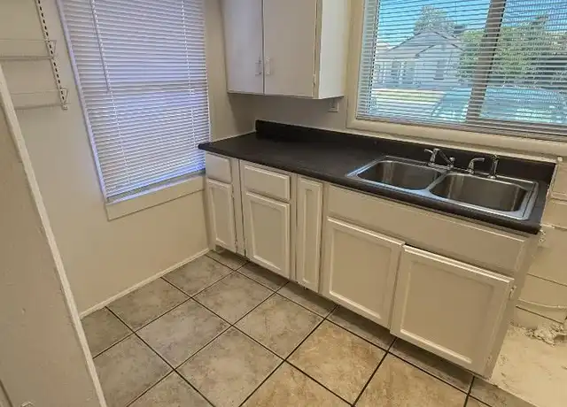 Property at 418 E Crescent Ave, Mesa, AZ, 85204, 2 beds, 1 bath, [object Object]
