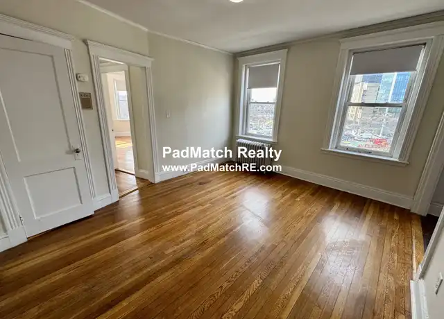 Property at 235 Park Dr Unit 33, Boston, MA, 02215, 1 bed, 1 bath, [object Object]