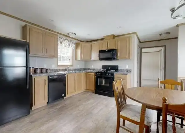Property at Chambersburg I and II - 5368 Philadelphia Ave, Chambersburg, PA, 17202, 1 bed, 1 bath, [object Object]