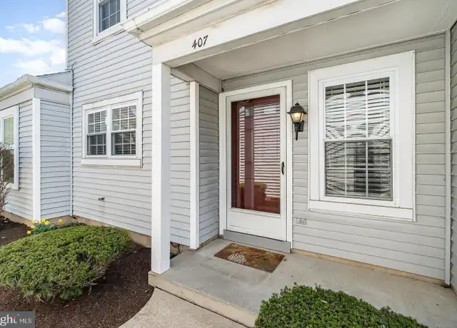 Property at 407 Cambridge Ct, Palmyra, PA, 17078, 2 beds, 1.5 baths, [object Object]