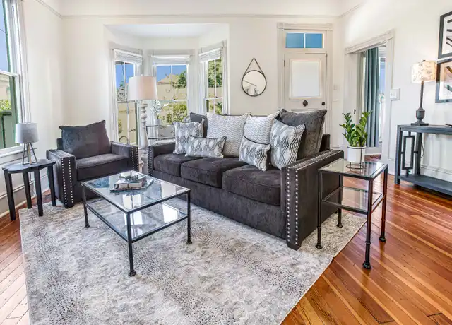 Property at 2506 Jefferson St, Savannah, GA, 31401, 3 beds, 2 baths, [object Object]