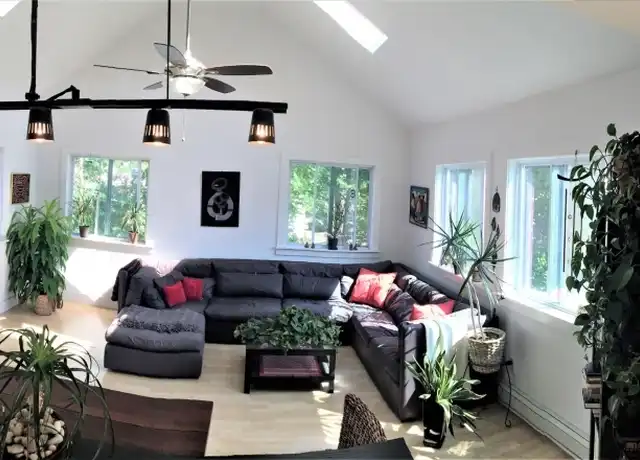 Property at 21 Forest St, Montclair, NJ, 07042, 3 beds, 2 baths, [object Object]
