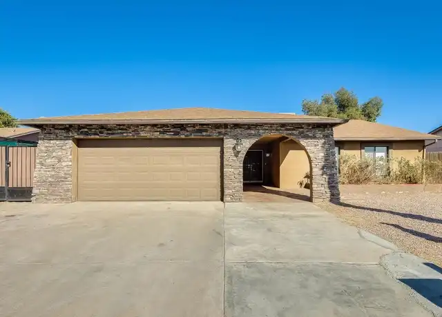 Property at 7010 W Medlock Dr, Glendale, AZ, 85303, 4 beds, 2 baths, [object Object]