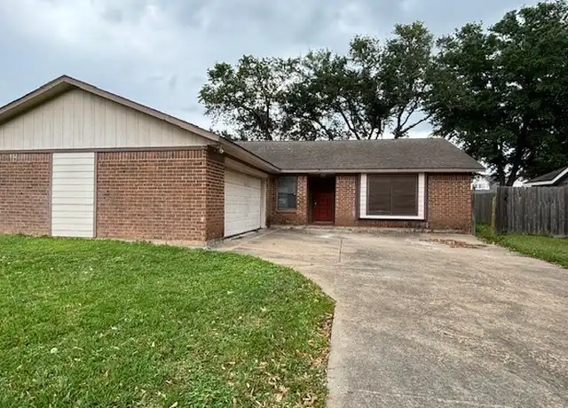 Property at 1911 Willow Bend Rd, Wharton, TX, 77488, 3 beds, 2 baths, [object Object]