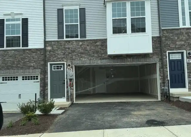 Property at 275 Thoroughbred Ln, Frederick, MD, 21702, 3 beds, 3.5 baths, [object Object]