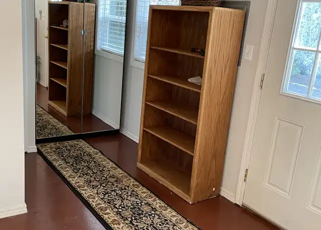 Property at 10609 44th Ave E #1, Tacoma, WA, 98446, 1 bed, 1 bath, [object Object]