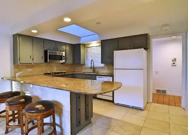 Property at 8900 W 2nd Ave, Lakewood, CO, 80226, 5 beds, 3 baths, [object Object]