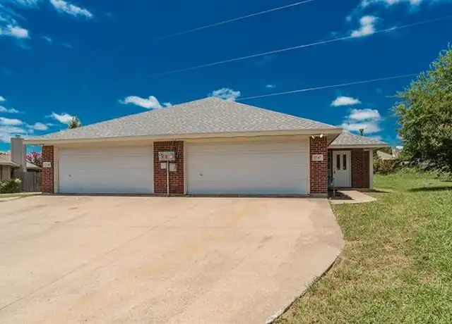 Property at 2747 Malibu Ct, Glenn Heights, TX, 75154, 3 beds, 2 baths, [object Object]