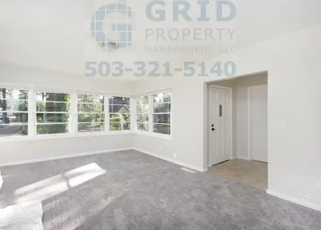 Property at 3035 SE 118th Ave, Portland, OR, 97266, 3 beds, 1 bath, [object Object]