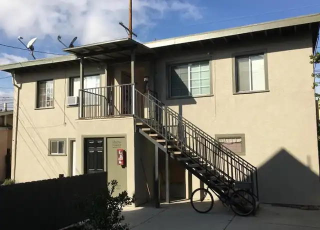 Property at 2835 1/2 Huron St Unit 2835 1/2, Los Angeles, CA, 90065, 0 beds, 1 bath, [object Object]