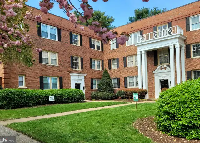 Property at 2109 Suitland Ter SE #302, Washington, DC, 20020, 2 beds, 1 bath, [object Object]