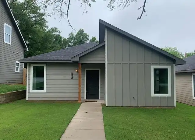 Property at 610 E Texas St, Denison, TX, 75021, 3 beds, 2 baths, [object Object]