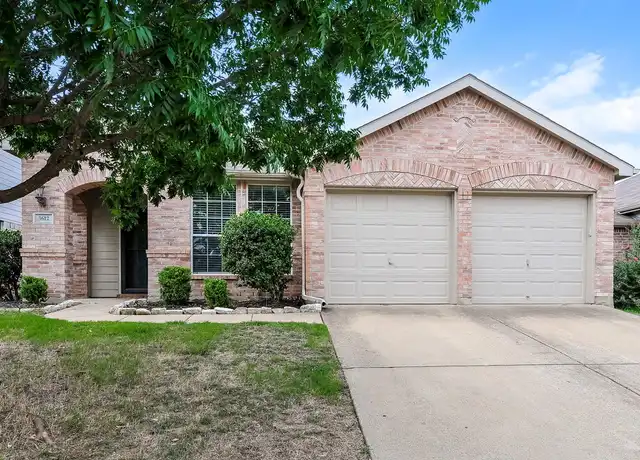 Property at 3612 Diamond Ranch Rd, Roanoke, TX, 76262, 3 beds, 2 baths, [object Object]