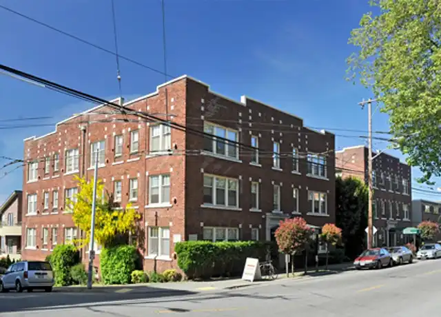 Property at Olympic Arms/ Grayson Apartments - 201 W Olympic Pl, Seattle, WA, 98119, 0 beds, 1 bath, [object Object]