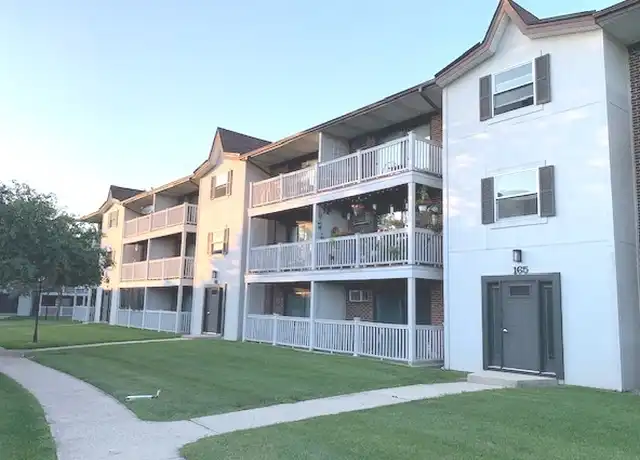 Property at 137 Gregory St #9, Aurora, IL, 60504, 2 beds, 1.5 baths, [object Object]