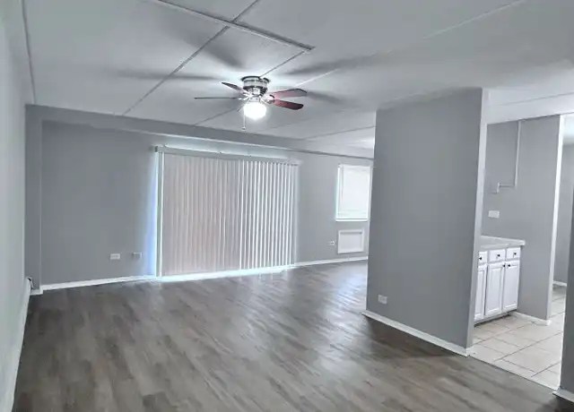 Property at 2601 Marigold Dr Unit 2609-214, Chicago Heights, IL, 60411, 1 bed, 1 bath, [object Object]