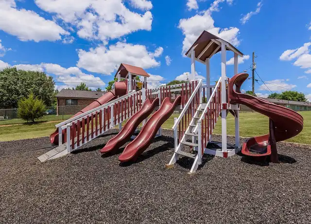 Property at Bridgewater Retreat Apartments - 1920 Bowater Dr, Kingsport, TN, 37660, 1-3 bed, 1 bath, [object Object]