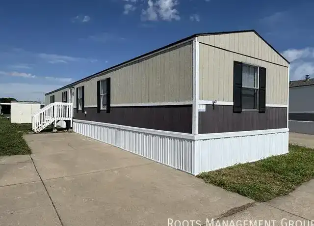 Property at 1010 Reservation Rd Unit G11, Hays, KS, 67601, 3 beds, 2 baths, [object Object]