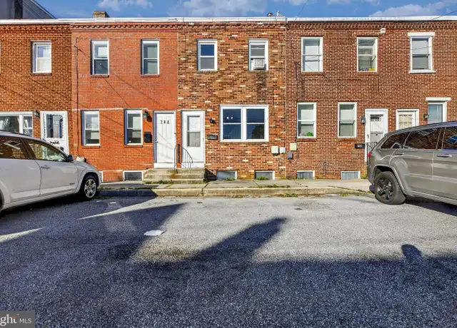 Property at 706 Clark St, New Castle, DE, 19720, 2 beds, 1 bath, [object Object]