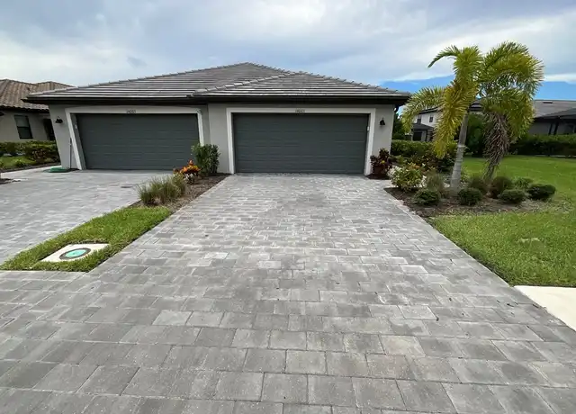 Property at 14001 Pine Lodge Ln, Fort Myers, FL, 33913, 2 beds, 2 baths, [object Object]
