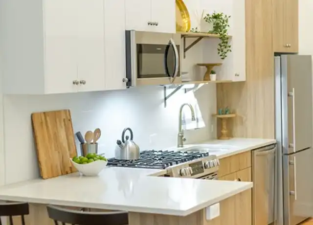 Property at 20 E Adams St Unit 215, Chicago, IL, 60603, 1 bed, 1 bath, [object Object]