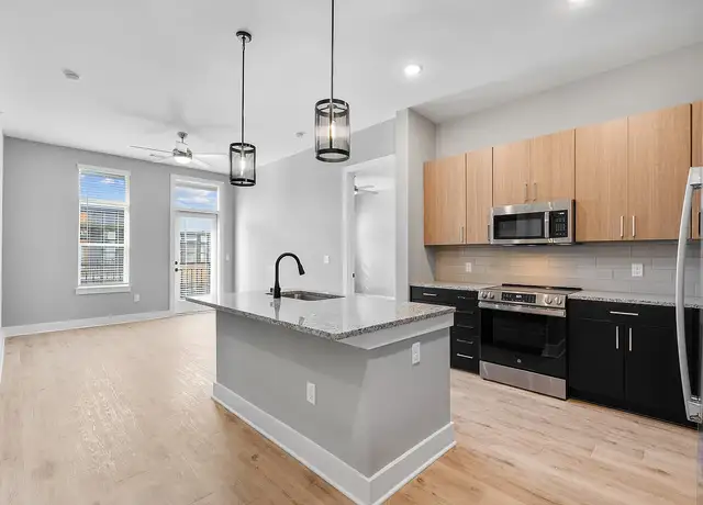 Photo of 146 Roberts St, Asheville, NC 28801