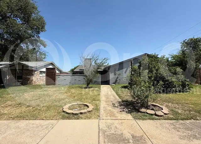 Property at 2131 Blossom Ln, Richardson, TX, 75081, 4 beds, 2 baths, [object Object]
