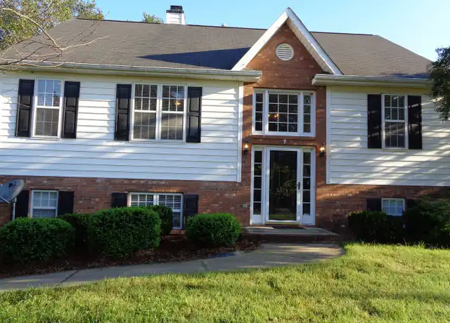 Property at 5425 Hundley Rd, Winston Salem, NC, 27106, 3 beds, 2.5 baths, [object Object]