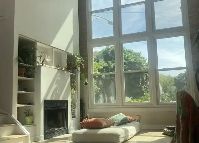 Property at 1300 W Altgeld St, Chicago, IL, 60614, 1 bed, 1.5 baths, [object Object]