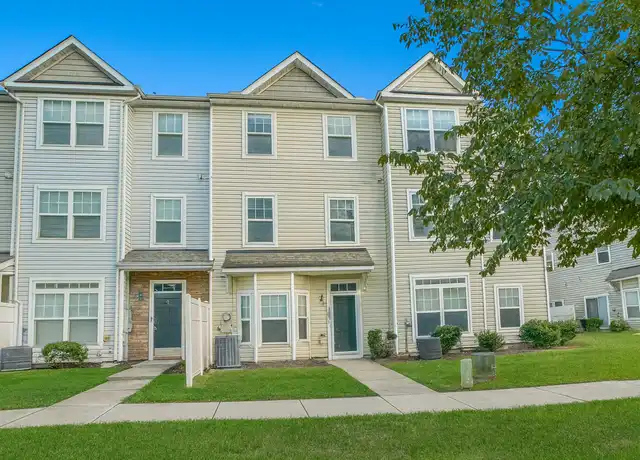 Property at 1210 Canyon Rock Ct Unit 1103, Raleigh, NC, 27610, 3 beds, 2 baths, [object Object]