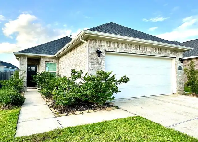 Property at 31330 Spotted Saddle Holw, Fulshear, TX, 77441, 3 beds, 2 baths, [object Object]