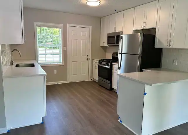 Property at 709 Vance St Unit 713, Mebane, NC, 27302, 2 beds, 1 bath, [object Object]