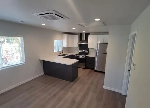 Property at 23943 Fambrough St, Newhall, CA, 91321, 1 bed, 1 bath, [object Object]