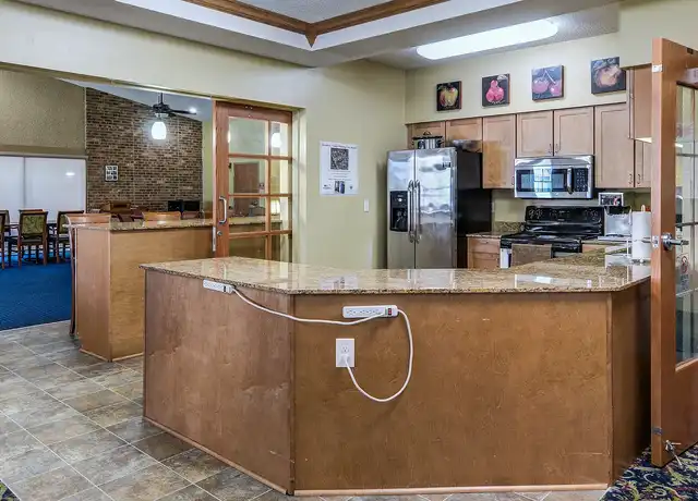 Property at Broadway Village Apartments - 6046 W Broadway Ave, Minneapolis, MN, 55428, 1-2 bed, 1 bath, [object Object]