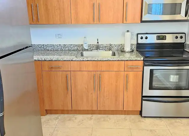 Property at 932 Moffett St #5, Hallandale Beach, FL, 33009, 2 beds, 1 bath, [object Object]