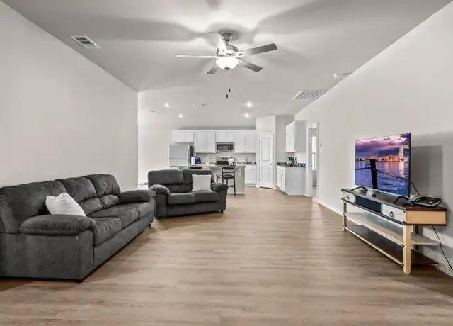 Property at 7411 E County Road 99, Midland, TX, 79706, 3 beds, 2 baths, [object Object]