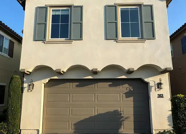 Property at Los Angeles, CA, 90053, 3 beds, 2.5 baths, [object Object]