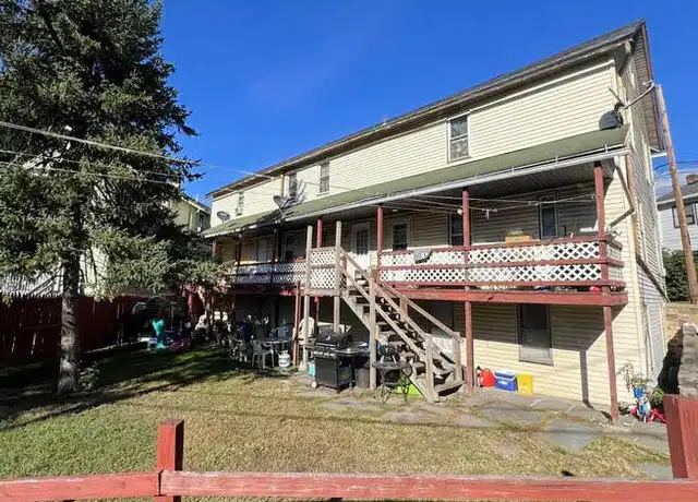 Property at 114 Green St, Dunmore, PA, 18512, 3 beds, 1 bath, [object Object]