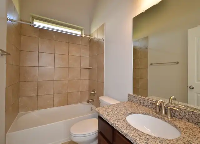 Property at 4 Florentino Vine Pl, Magnolia, TX, 77354, 4 beds, 2 baths, [object Object]