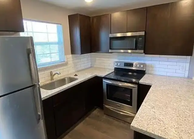 Property at 1723 Alta Vista St Unit C, Houston, TX, 77023, 2 beds, 1 bath, [object Object]