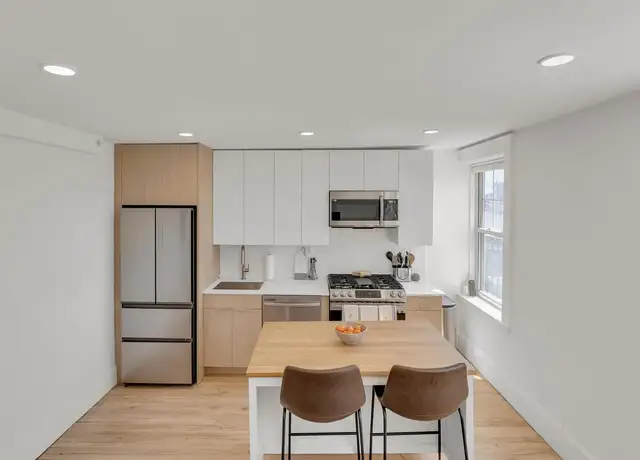 Photo of 22 Bradlee Rd, Medford, MA 02155