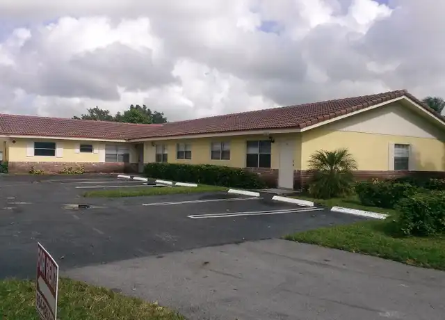 Property at 10551 NW 45th St Unit 8, Coral Springs, FL, 33065, 2 beds, 1 bath, [object Object]