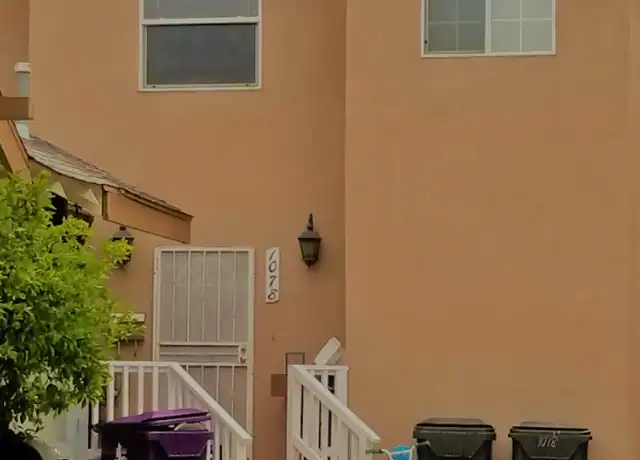 Property at 1078 Gardenia Ave Unit House, Long Beach, CA, 90813, 4 beds, 3.5 baths, [object Object]