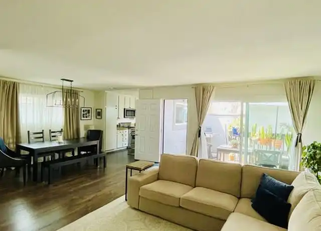 Property at 9534 Bickley Dr #4, Huntington Beach, CA, 92646, 2 beds, 1 bath, [object Object]