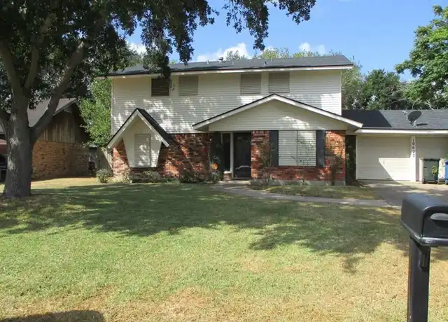 Property at 10625 Rockwood St, Corpus Christi, TX, 78410, 4 beds, 2.5 baths, [object Object]