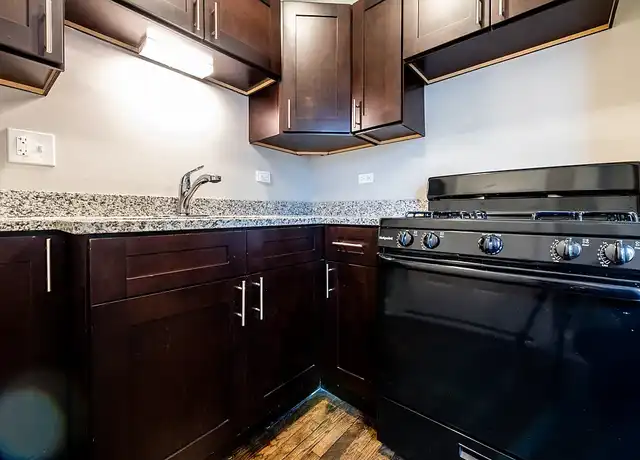 Property at 6904 S Cregier Ave, Chicago, IL, 60649, 1 bed, 1 bath, [object Object]